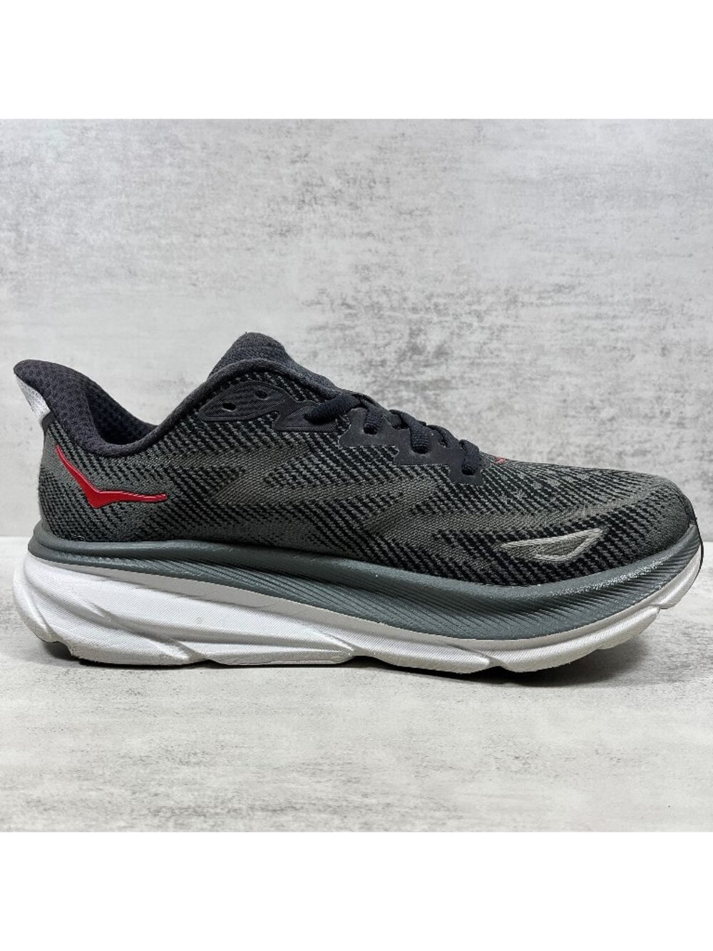 Hoka One One Clifton 9 Running Shoes - Men's Size 7.5 D / Women's 8.5 D Wide - Picture 2 of 9
